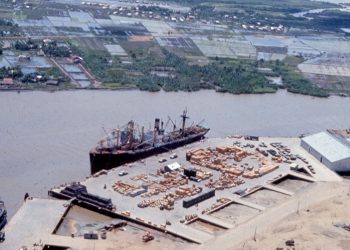 Vài Hình Ảnh Về Tân Cảng Sài Gòn Những Năm 1965